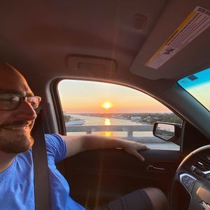 Meet your Posher, Norayer